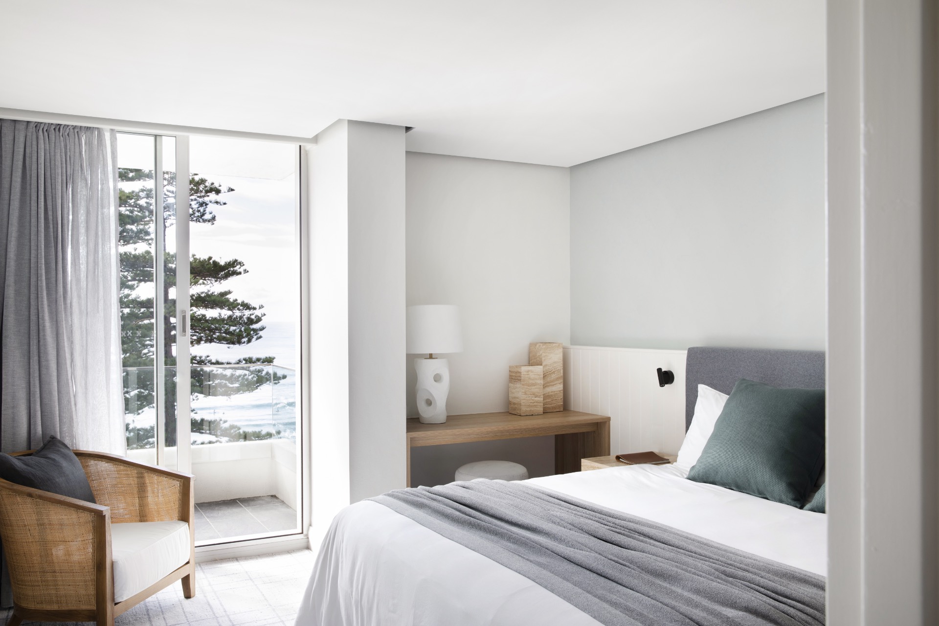 Coastal Suites at Manly Pacific Bedroom