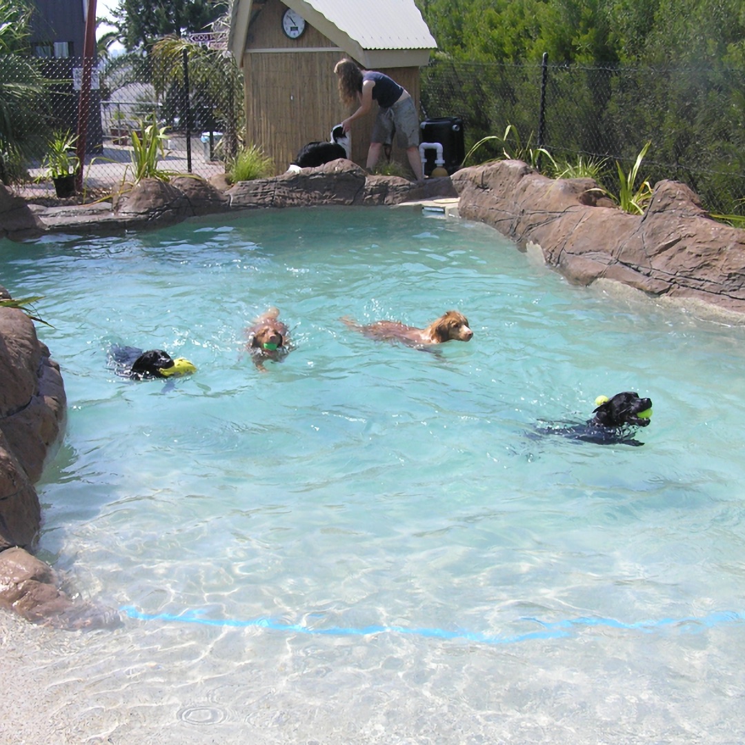 Lagoon Pool, VIC